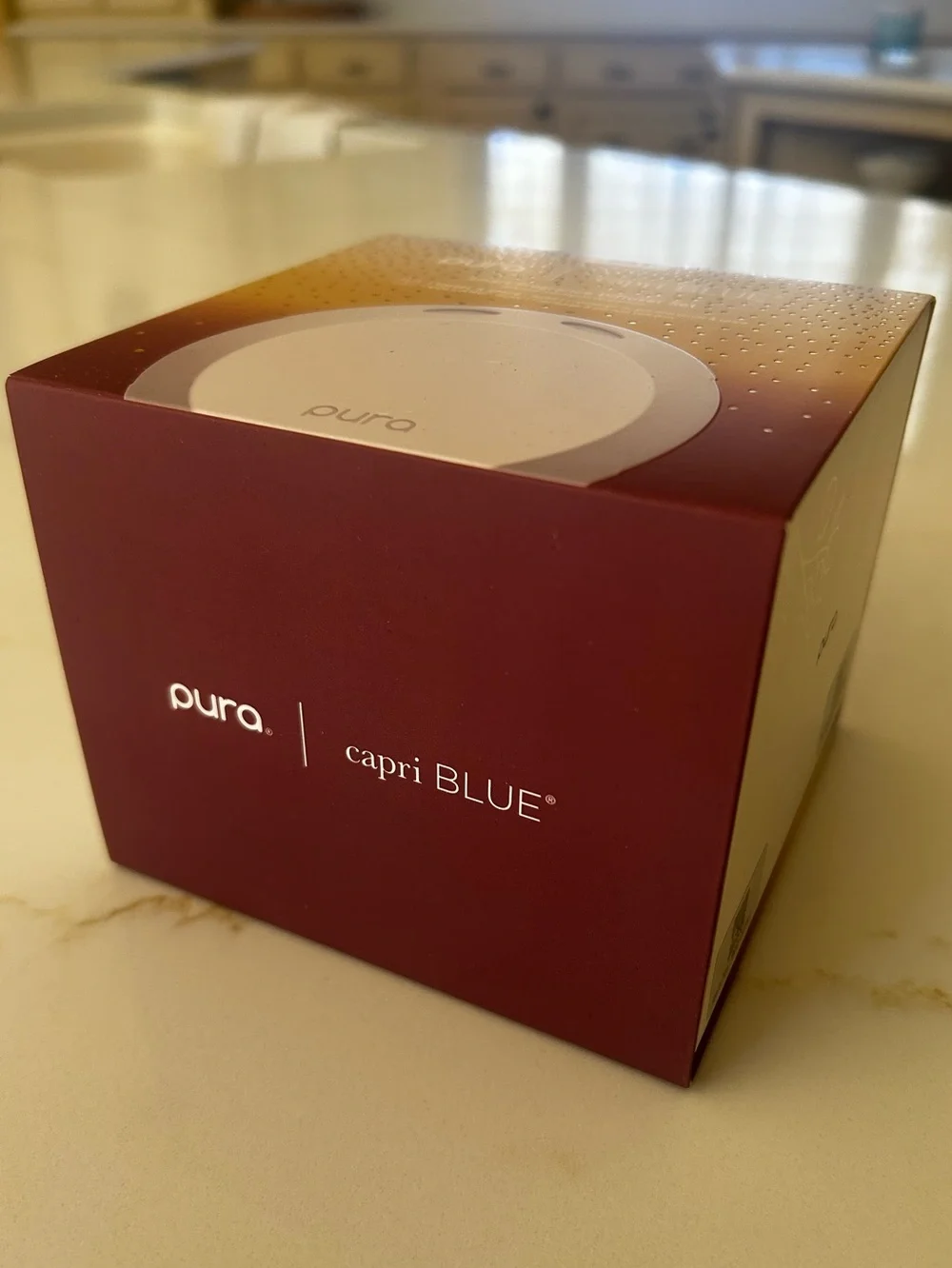 Capri Blue Volcano & Tinsel & Spice Pura 4 Smart Fragrance Diffuser & Refill Set